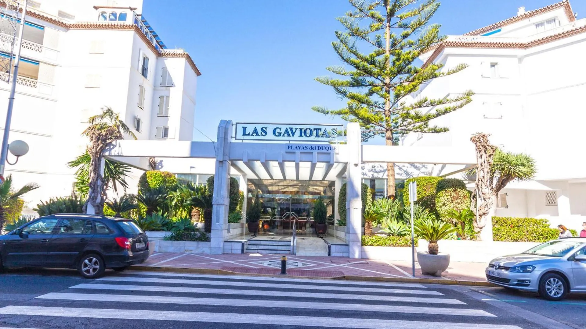 Luxury 5* 3 Beds Apartment In Playas Del Duque, Puerto Banus 마르베야 0*,  스페인